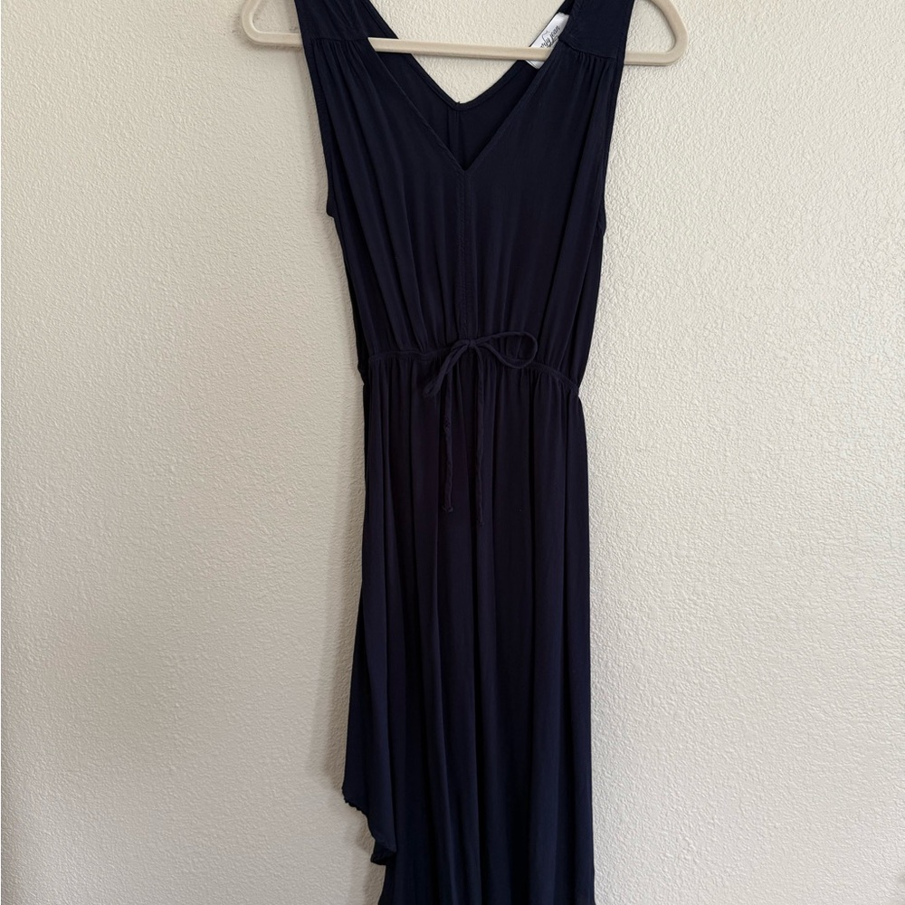 Elegant Black Sleeveless Dress